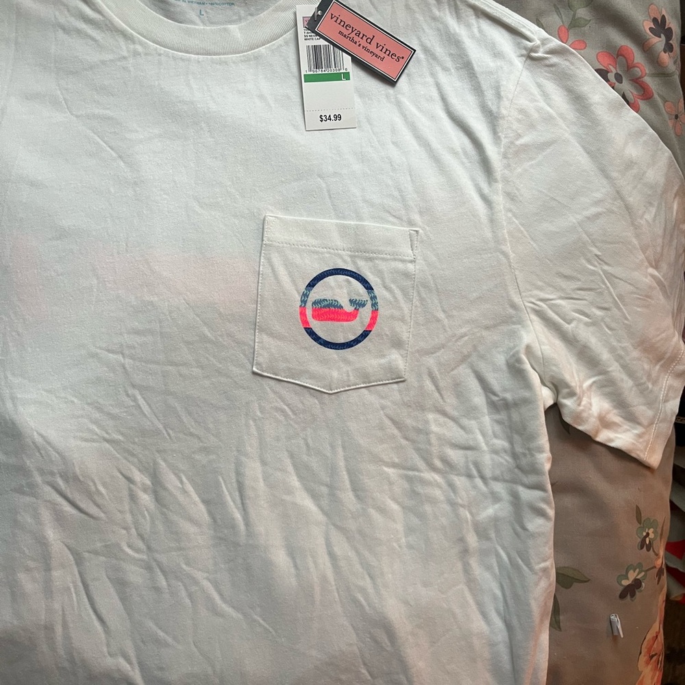 Vineyard Vines Shirt with front pocket